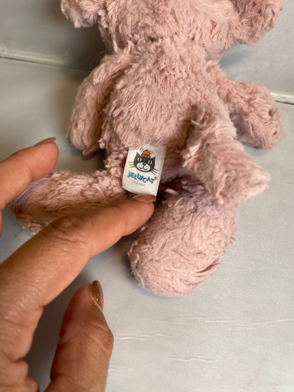 Jellycat Squiggle Piglet 9" Pink Pig Plush Toy w/ Big Ears Retired London - Picture 3 of 4